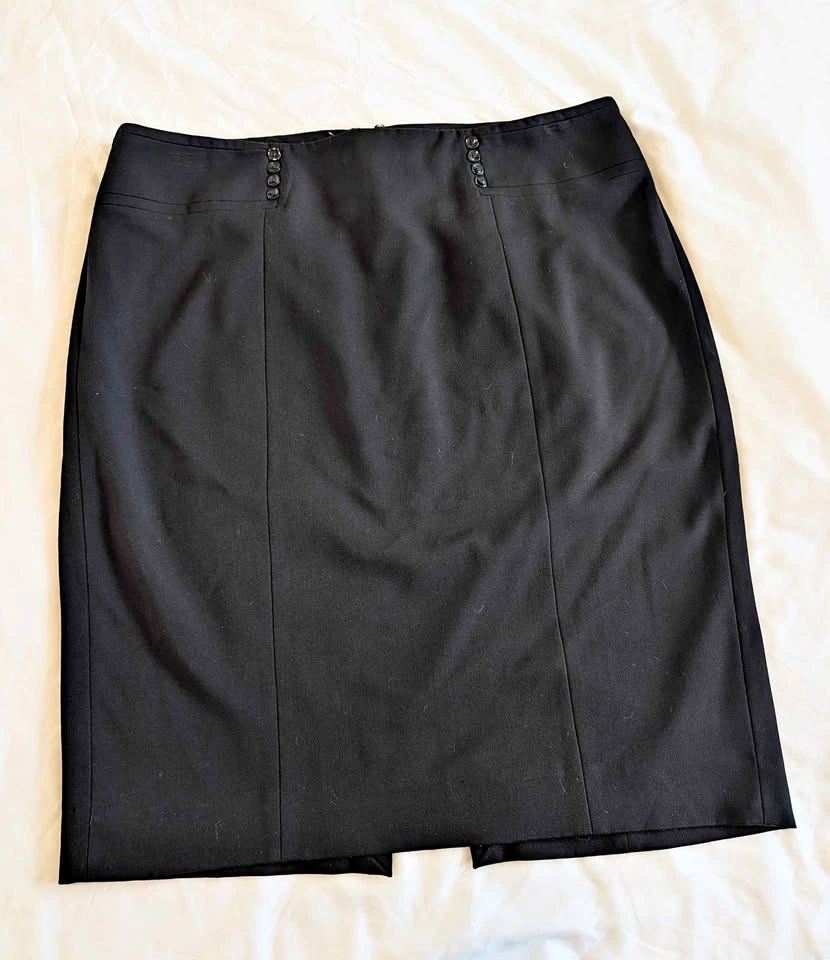 White House Black Market Skirt