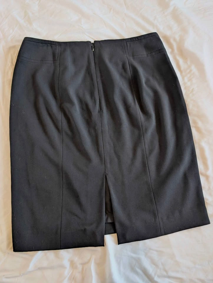 White House Black Market Skirt - photo 3