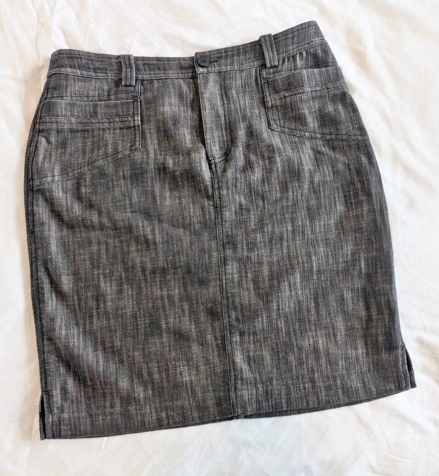 Simon Chang pencil skirt