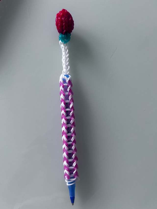 Cute Handmade Loom Band Pencil Charms - photo 4