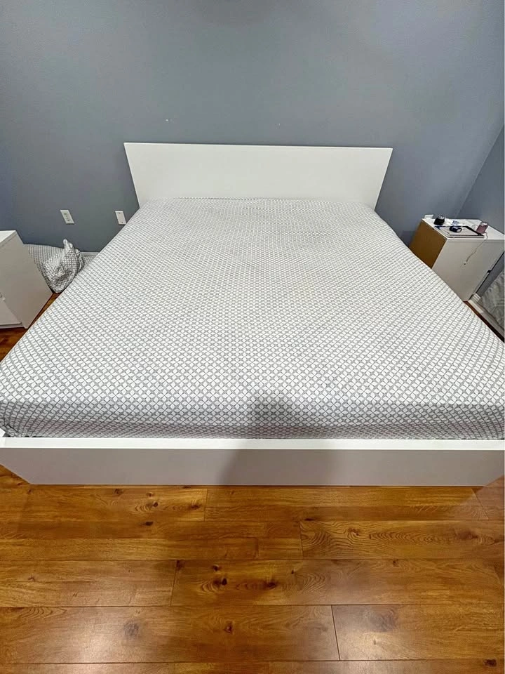 IKEA MALM King Bed Frame