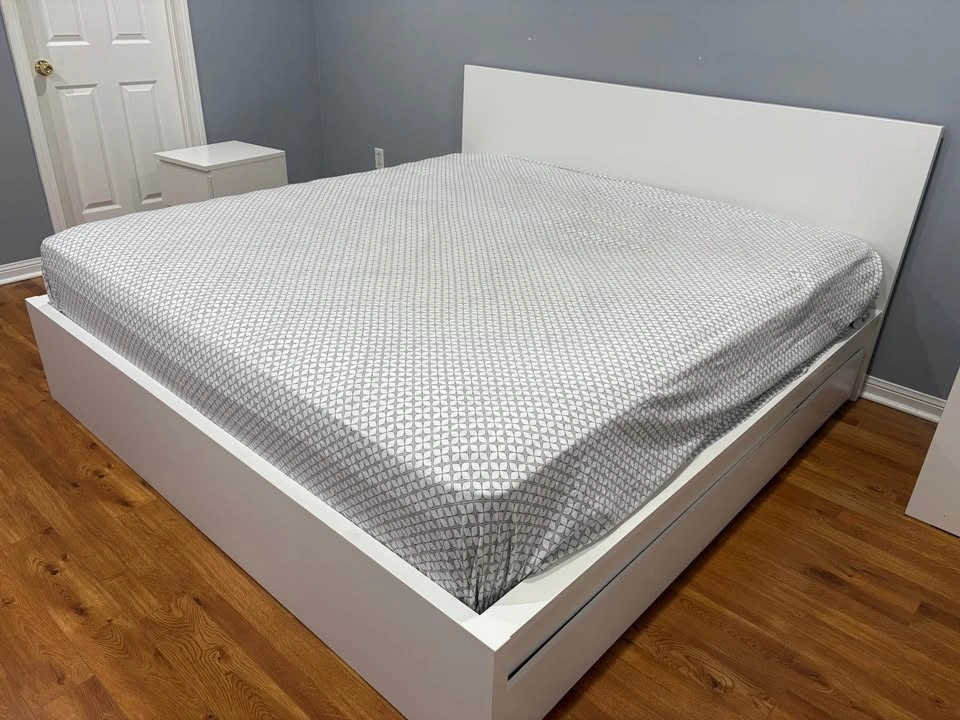 IKEA MALM King Bed Frame - photo 2