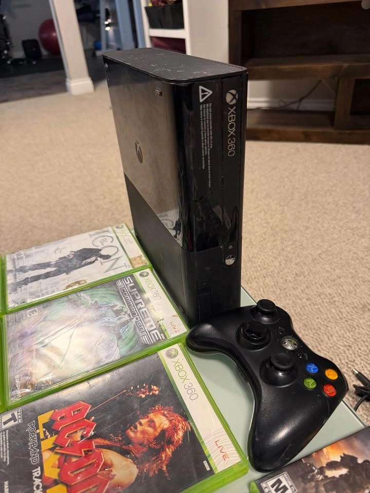 Xbox 360 lot with 30 games - photo 4