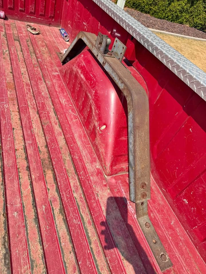 5th wheel mounts