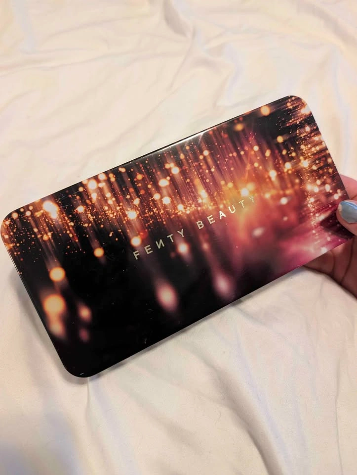 Fenty beauty tin - photo 2