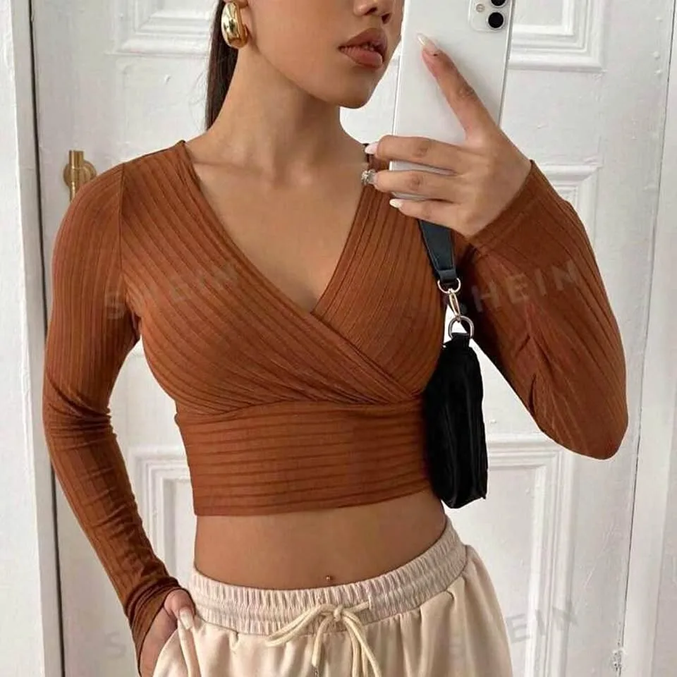 Fall brown long sleeve ribbed crop top thumbnail