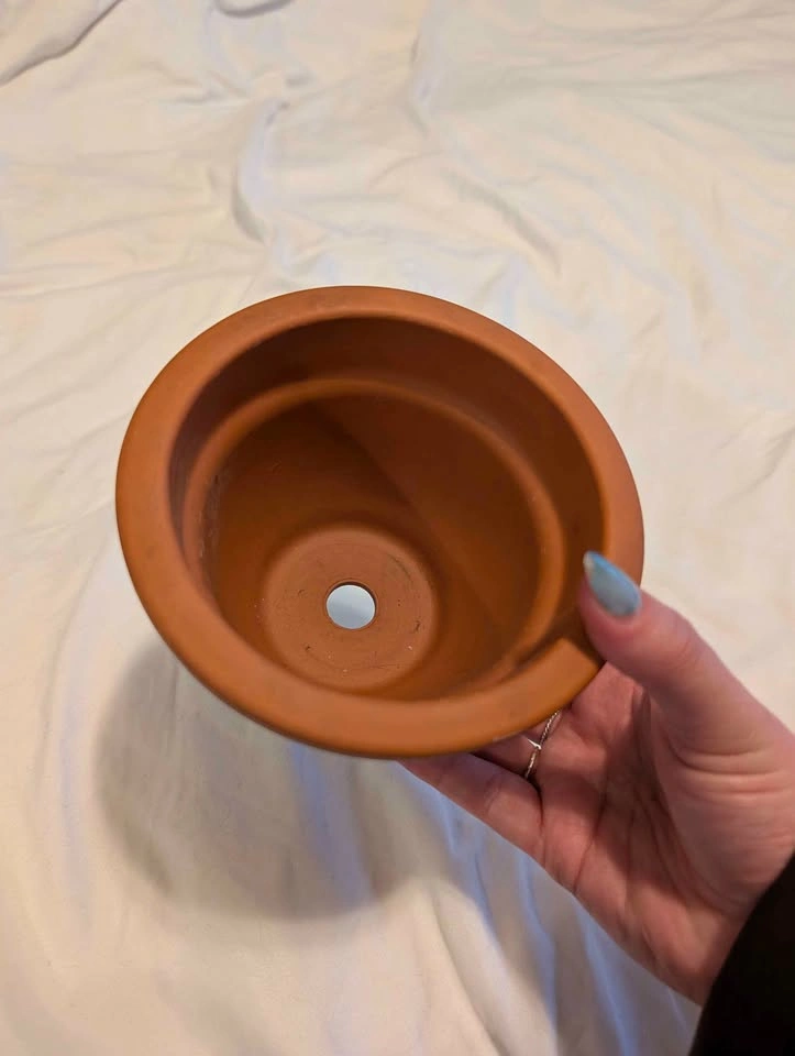 Terra Cotta Pot - photo 2
