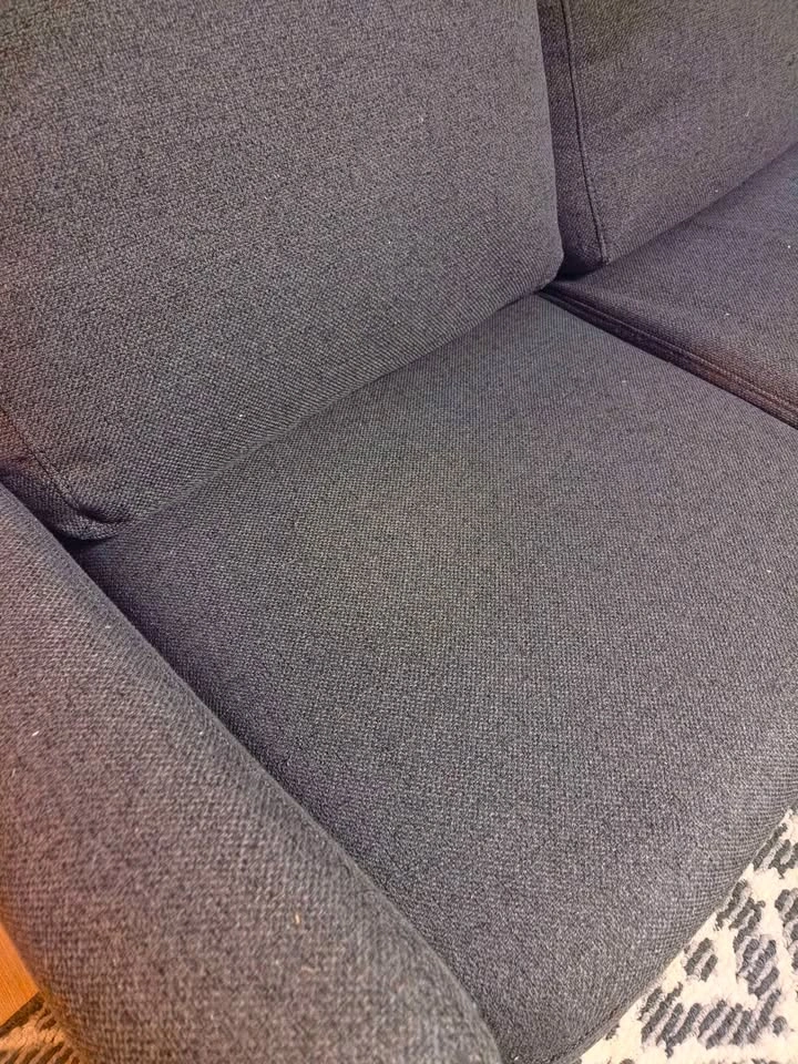 Couch 2 seater - photo 3