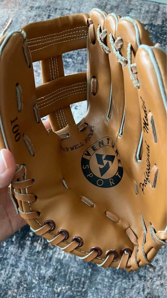 Baseball gloves - photo 3