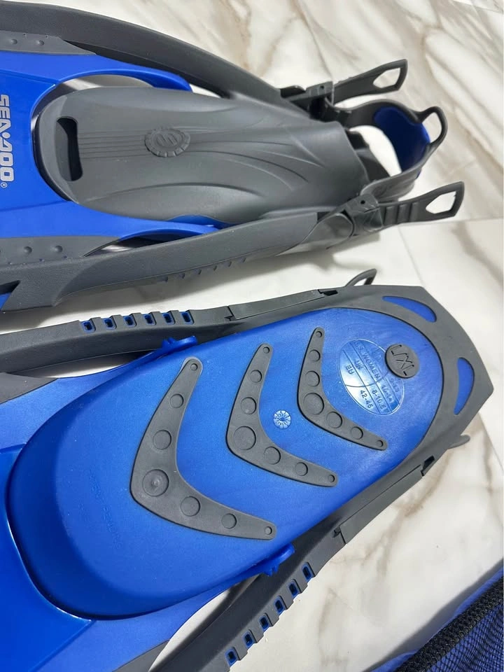 Brand New Sea-Doo Snorkeling Fins - photo 5