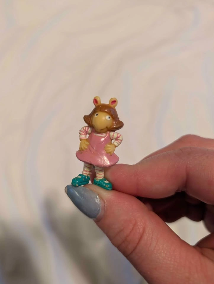 Arthur figurine bundle - photo 3