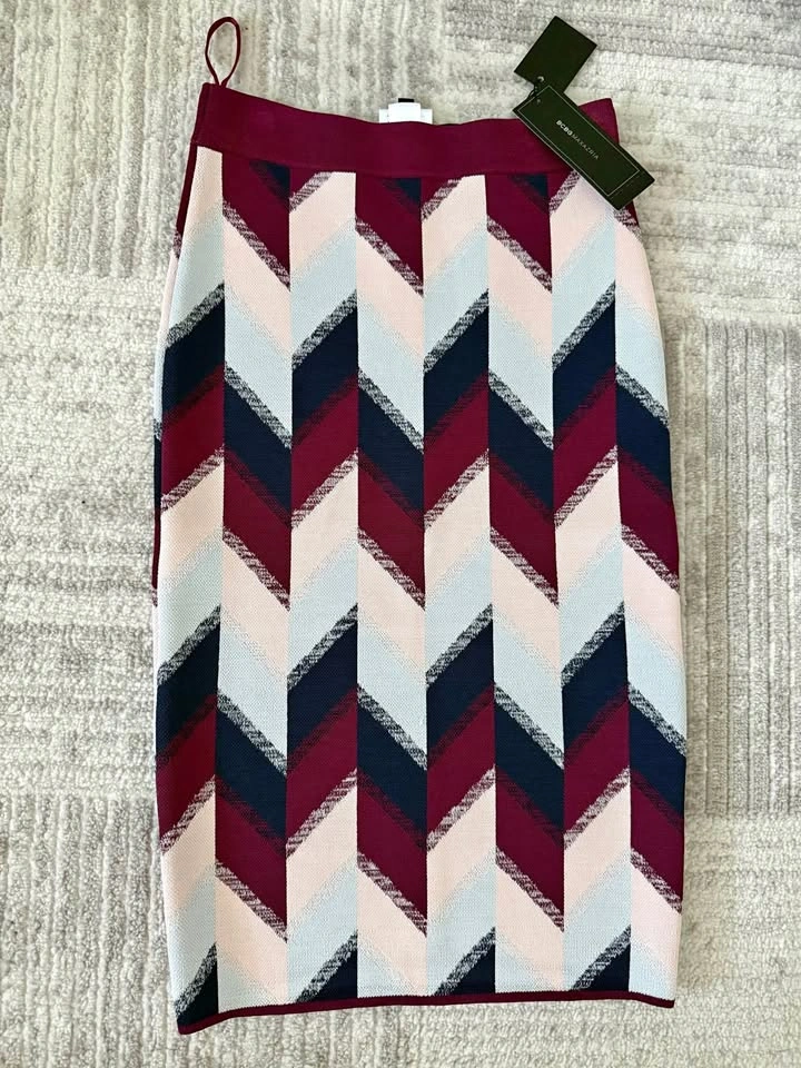 New BCBGMAXAZRIA Leger Knit Sweater Skirt