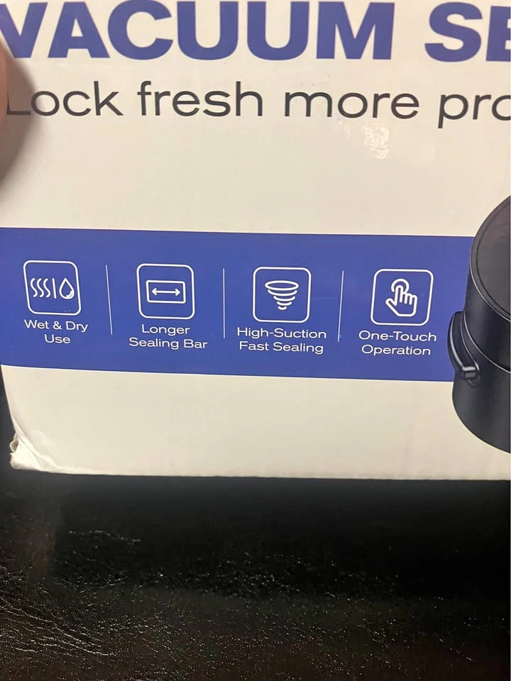 Vacuum Sealer for wet or dry foods