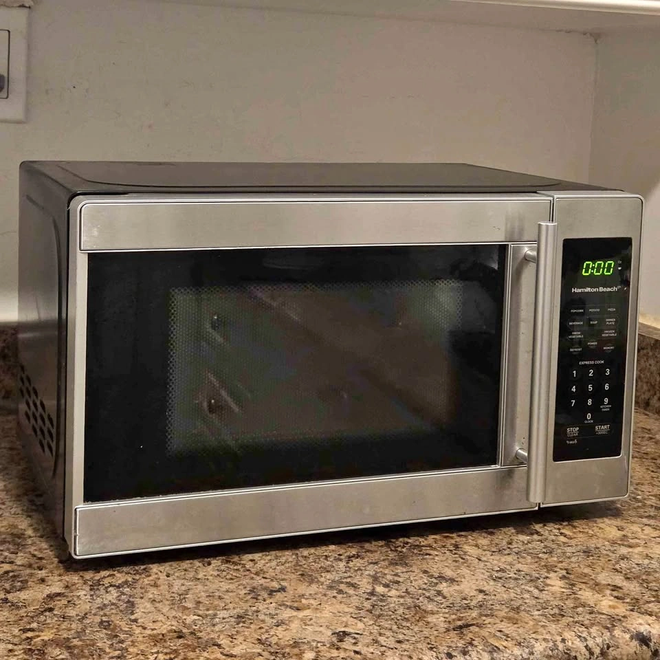 Hamilton Beach Stainless-Steel Microwave