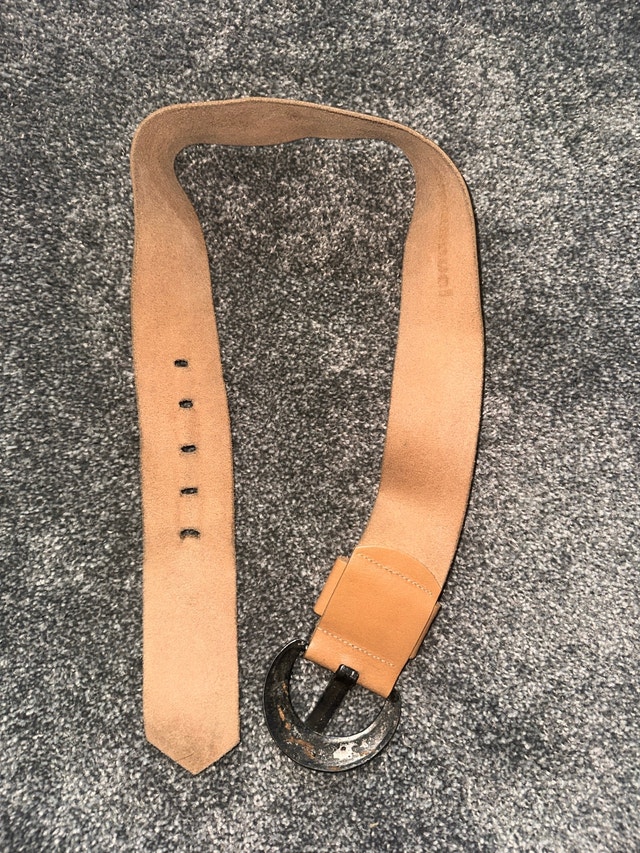 woman’s brown belt size 33 inches & 83 cm - photo 2