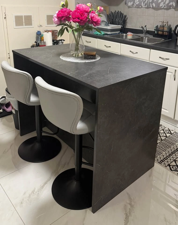 South Shore Myro Kitchen Island + 2 Bar Stools
