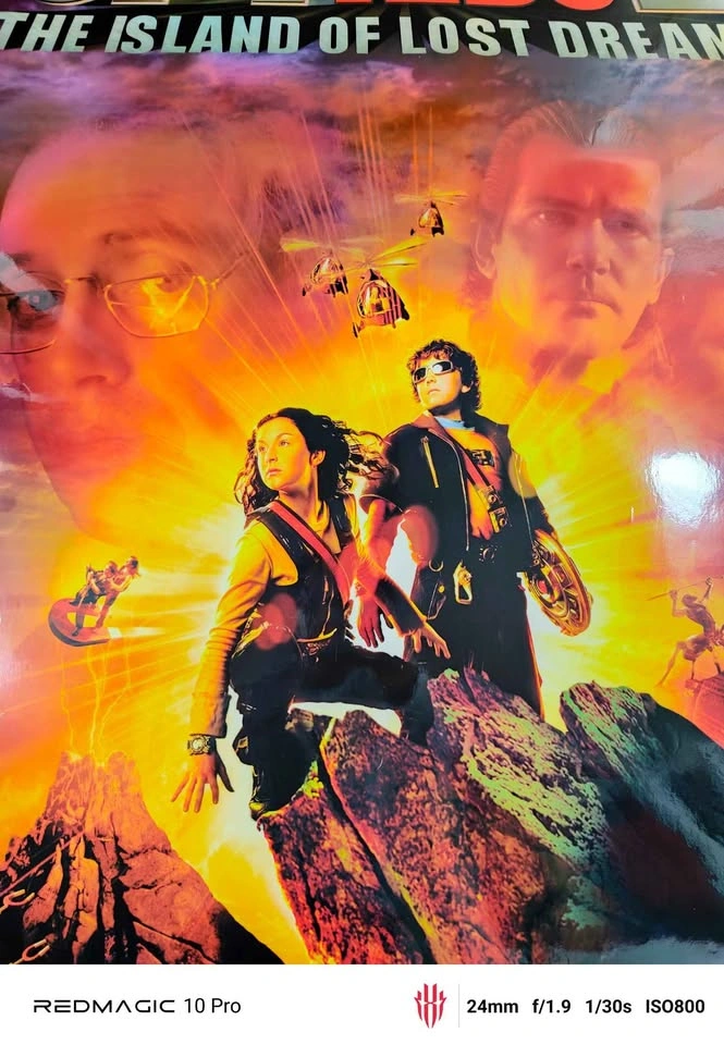 Vintage 2002 Spy Kids 2 Blockbuster Promo Poster - photo 2