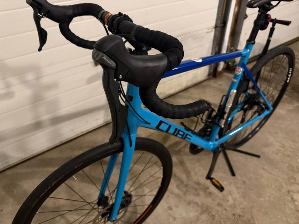 2022 CUBE Attain Race Road Bike – Shimano Tiagra – 60cm - photo 5