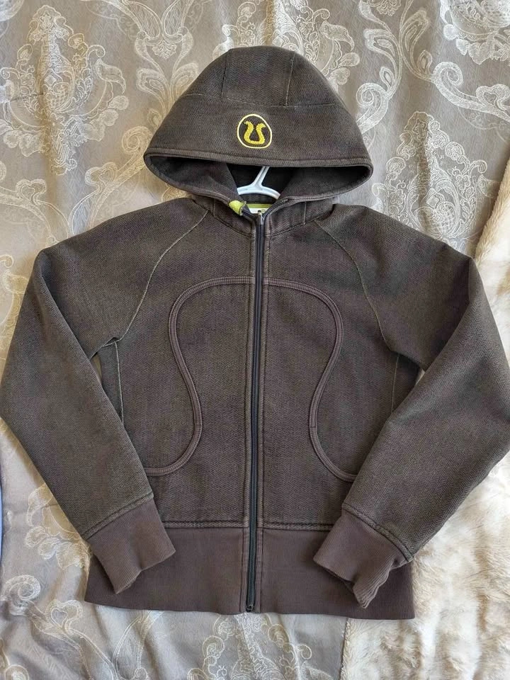 Lululemon dark green Full Zip Hoodie