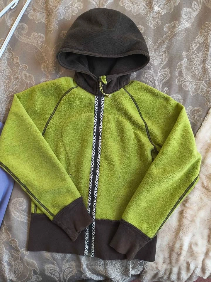 Lululemon dark green Full Zip Hoodie - photo 2