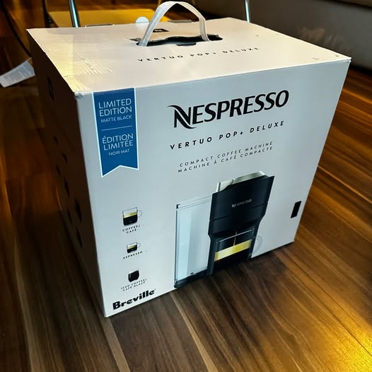 Nespresso Vertuo Pop+ Deluxe Matt Gold & Black - photo 3