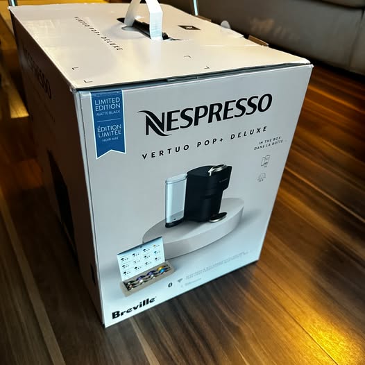 Nespresso Vertuo Pop+ Deluxe Matt Gold & Black - photo 5
