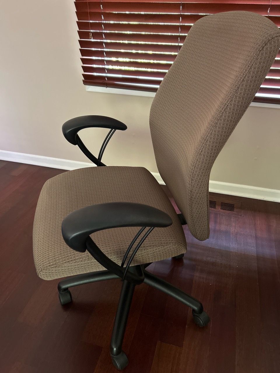 Beautiful Ergonomic Office Chair