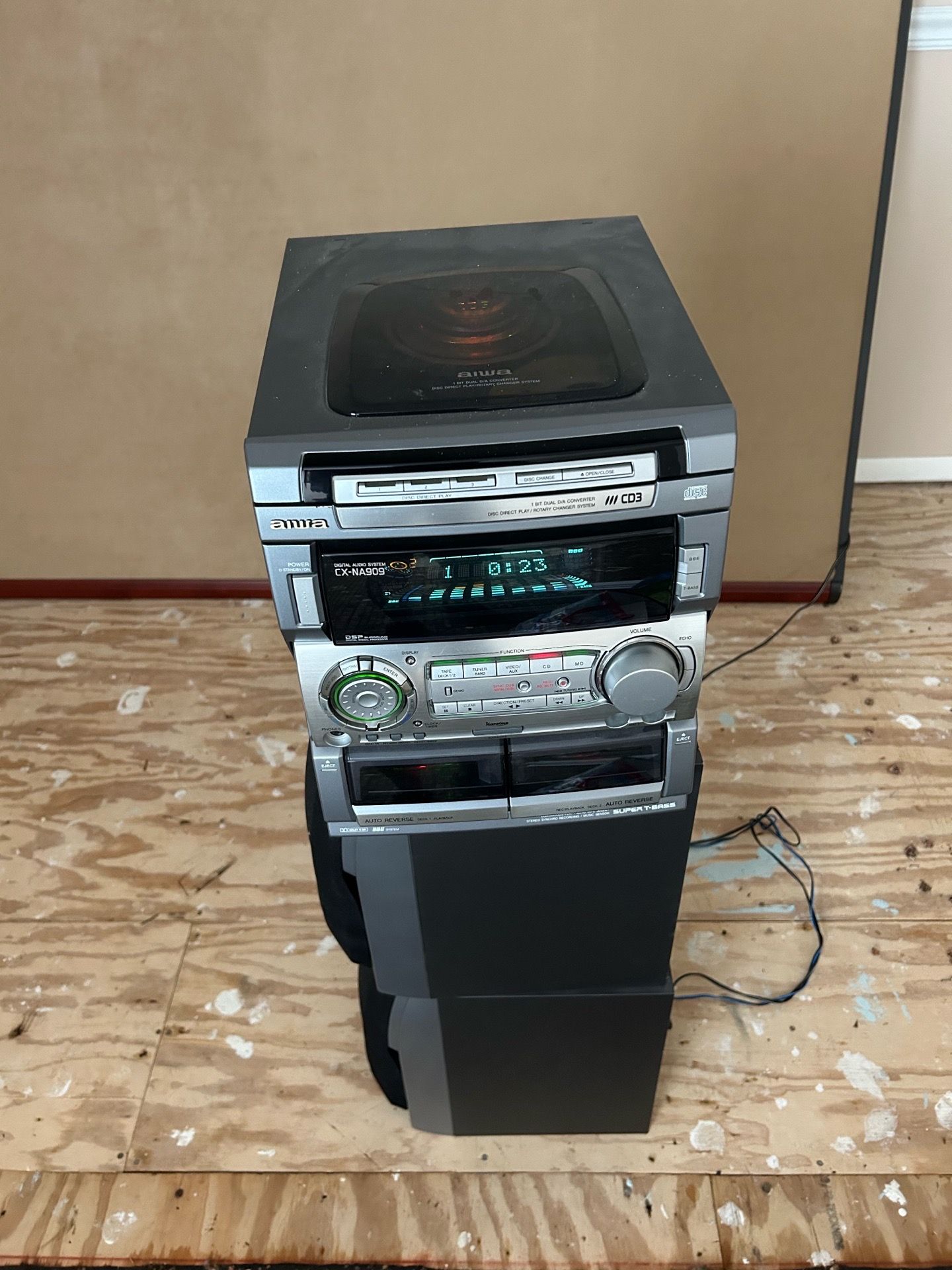 AM/FM, cassette, CD, karaoke, digital audio system - photo 2