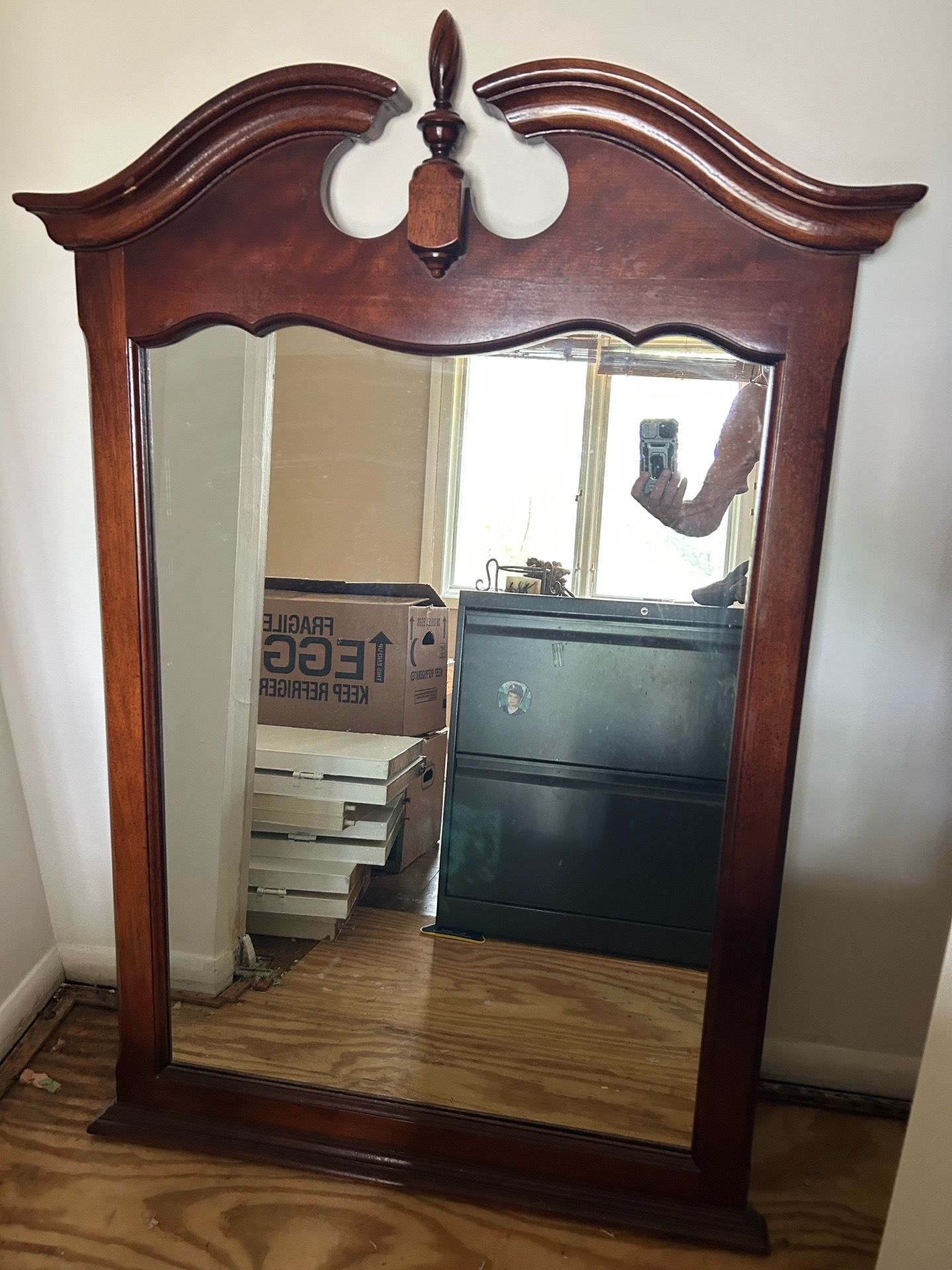 Beautiful cherry wood framed mirror - photo 2