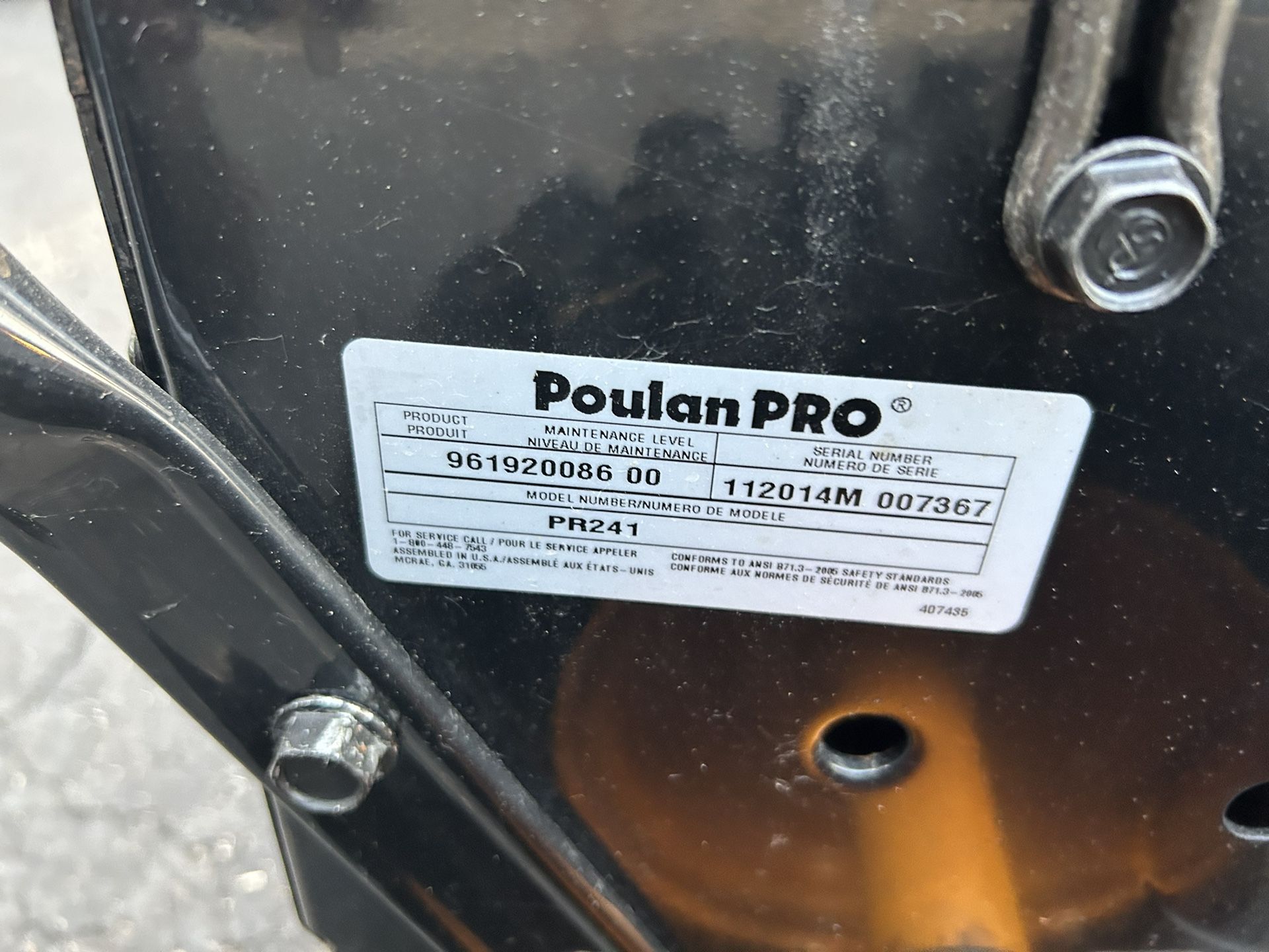 Poulan Pro 24 Inch 208CC Two Stage Electric Start Snowblower - photo 2