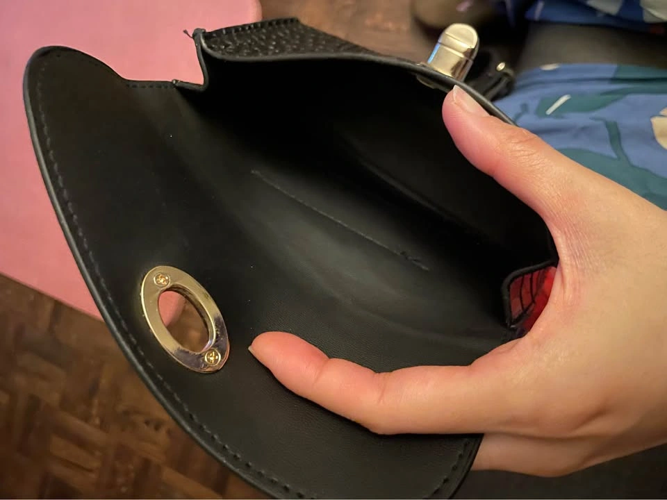 faux leather fanny bag - photo 4