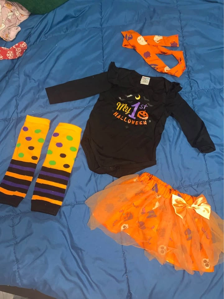 Baby girl first Halloween outfit - photo 2