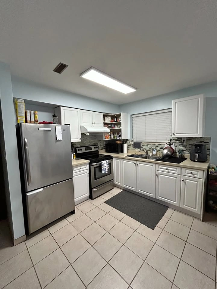 3 Beds 1 Bath House