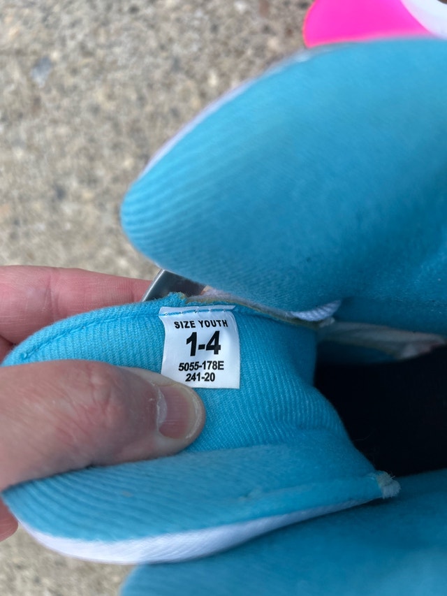 Lake Placid Youth Skates Size 1-4 - photo 2