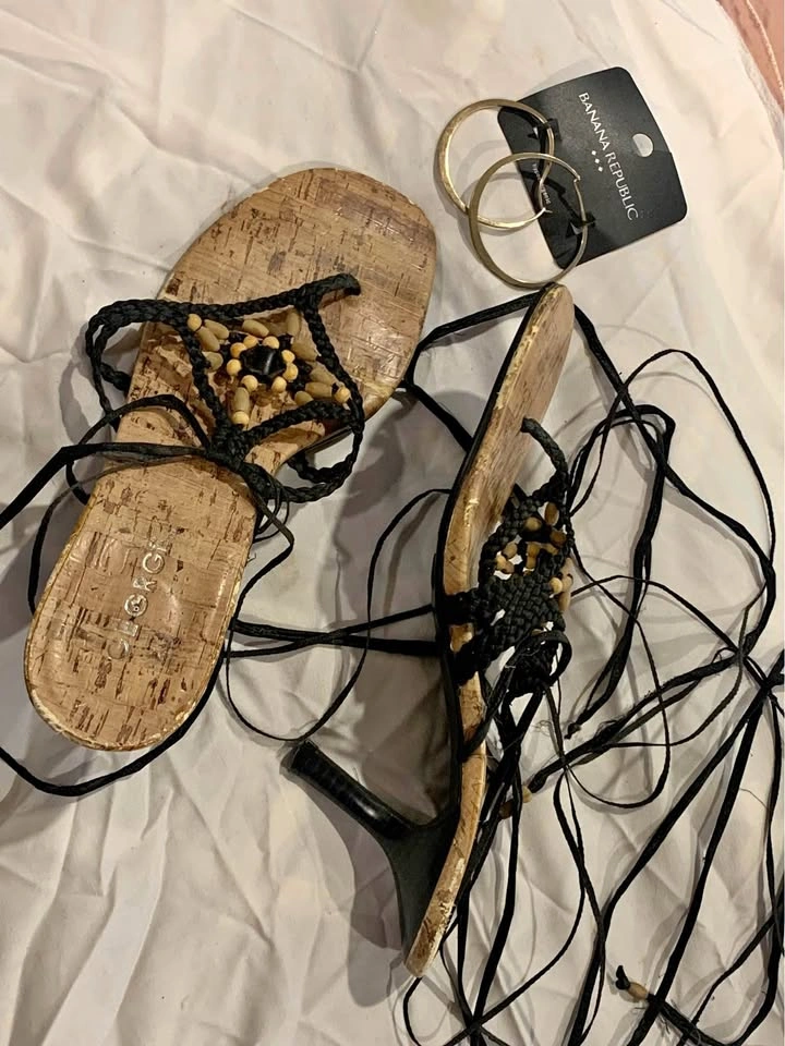 Stylish George Heeled Sandals with Beaded Medallion