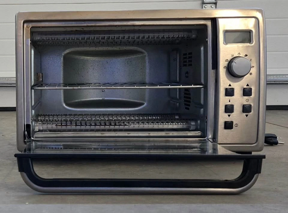 Black + Decker Convection Toaster Oven - photo 2