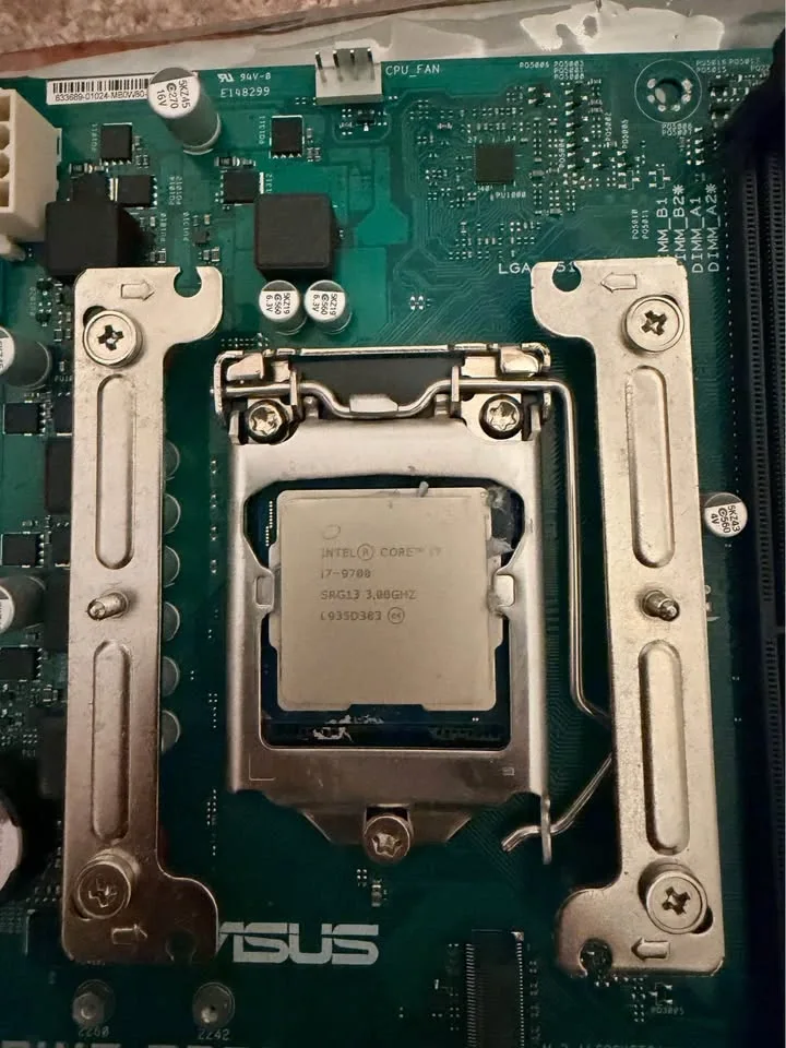 I7 9700 and Asus prime b360m-c motherboard - photo 2
