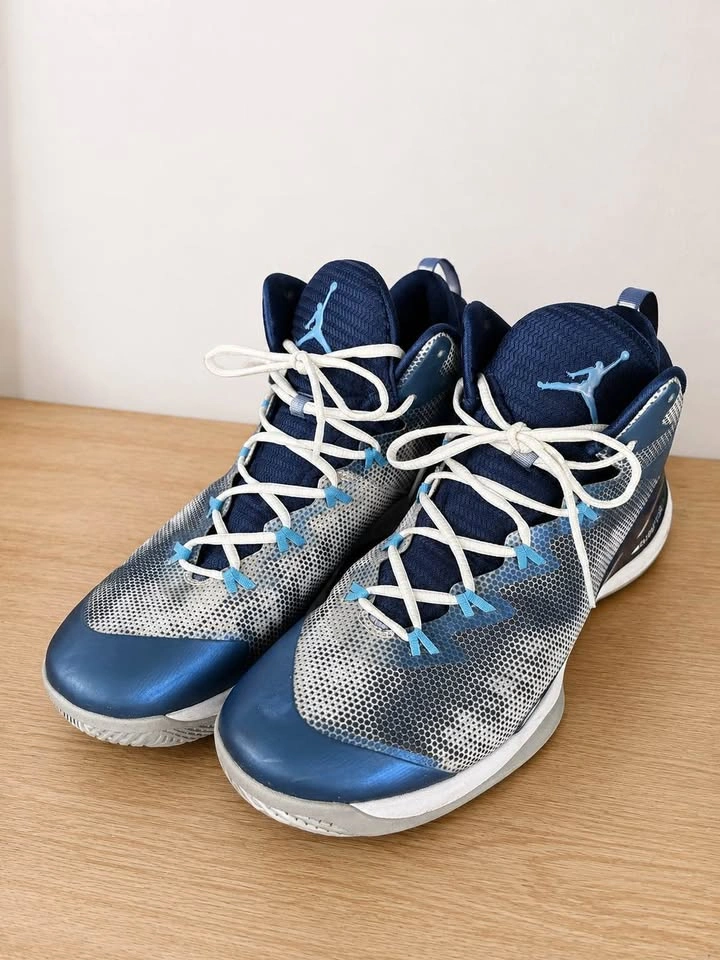 Jordan Basketball Shoes – Men’s Size 13 - photo 2