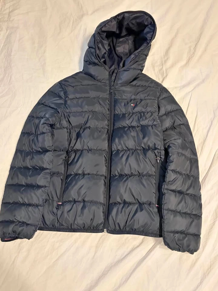 Tommy Hilfiger puffer style jacket