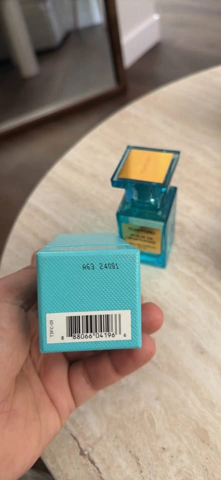 Tom Ford Fleur de Portofino Eau De Parfum 50ml - photo 2