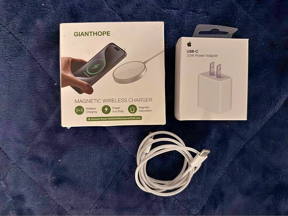 3-in-1 Charging Set (Apple 20W Block, Cable + Wireless Charger)