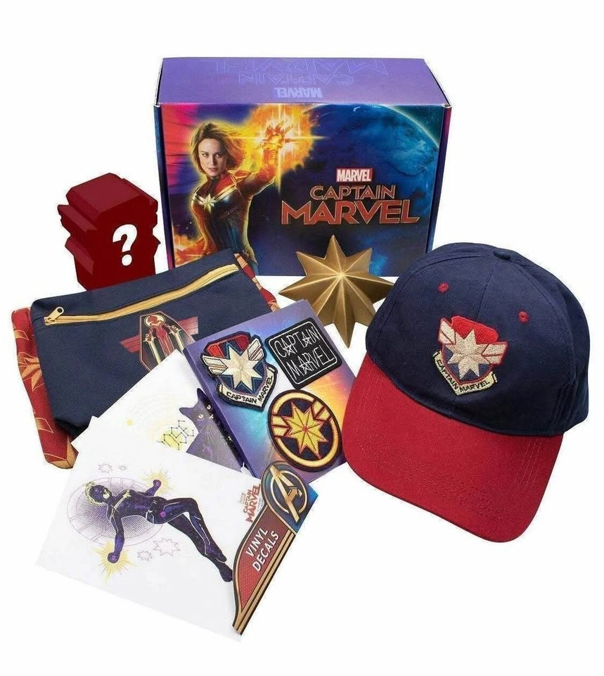 Marvel Gift - Culturefly Captain Marvel Collectors Box - photo 2