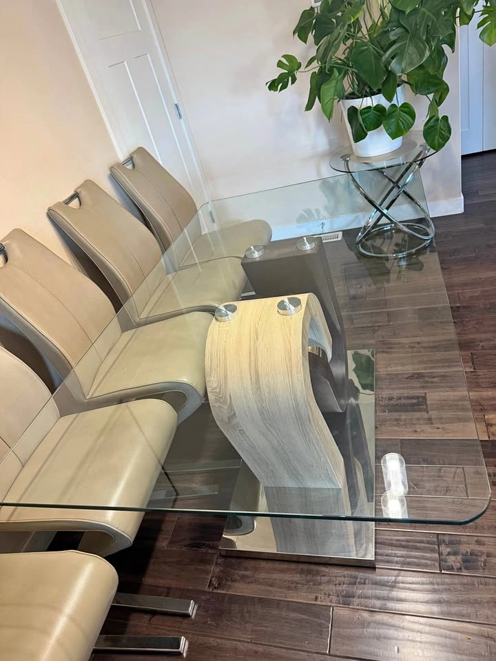 Modern Glass Dining Table