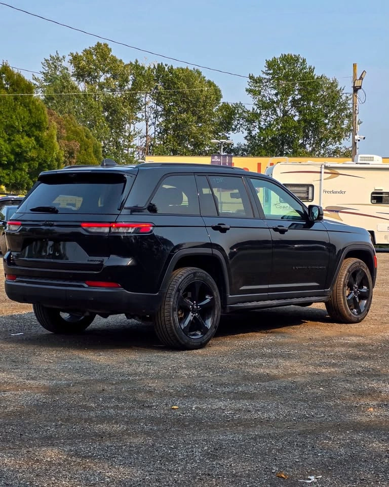 2024 Jeep GRAND CHEROKEE - photo 3