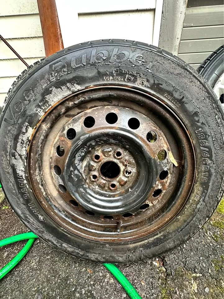 Tires on Steel Rims 195/70R14 and 185/65R15