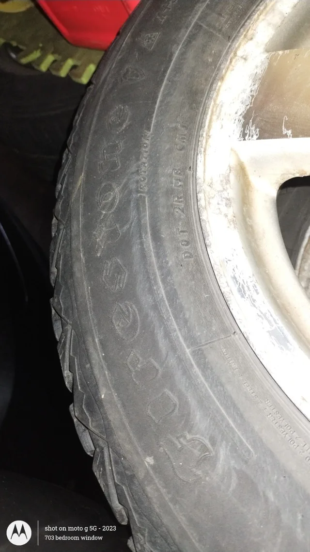 DODGE CARAVAN 215/65/16 image indicator(9)