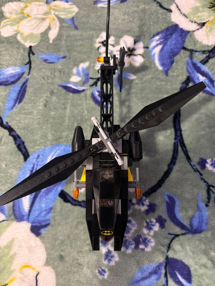 LEGO DC Super Heroes Batman: Man-Bat Attack 76011 - photo 5