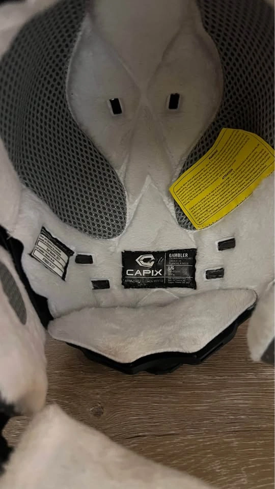 Womans Ski helmet - photo 2