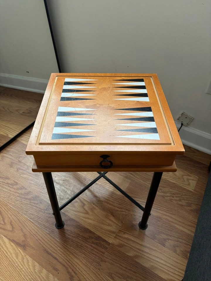 Vintage Game Table - photo 2
