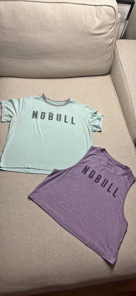 2 NOBULL Tops (Size Large)
